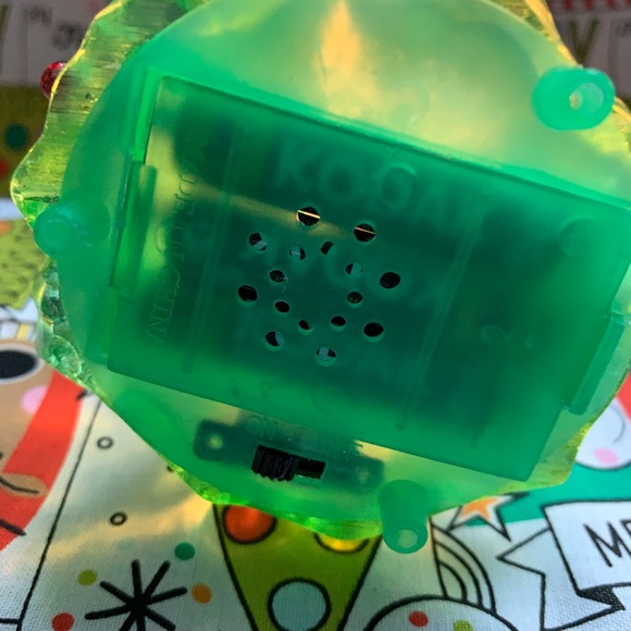 Vintage mini light up table top Christmas Tree🎄 - Picture 3 of 4